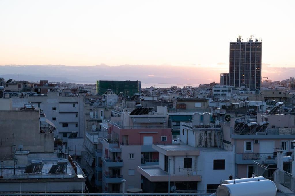 With Panoramic View אתונה